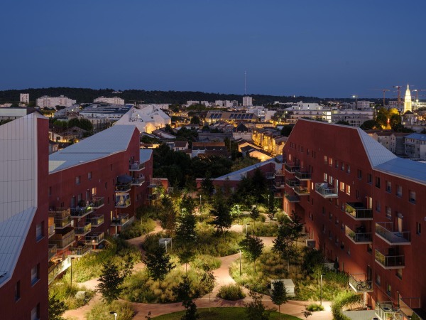 Wohnkomplex von MVRDV und Flint in Bordeaux