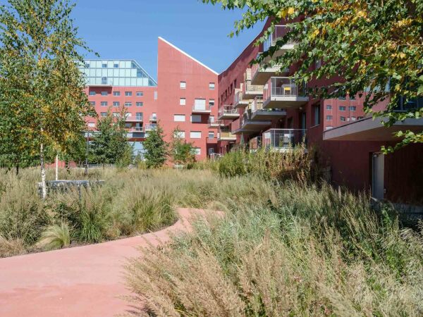 Wohnkomplex von MVRDV und Flint in Bordeaux