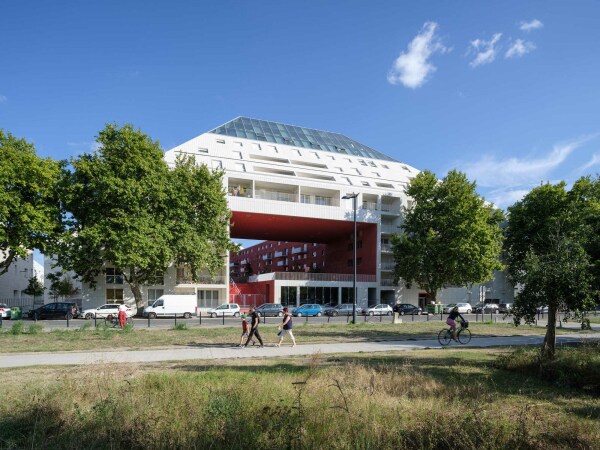 Wohnkomplex von MVRDV und Flint in Bordeaux