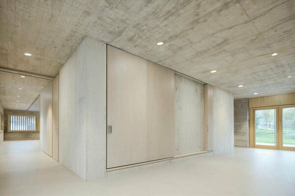 Umbau eines historischen Stadels zur Bcherei in Kressbronn von Steimle Architekten