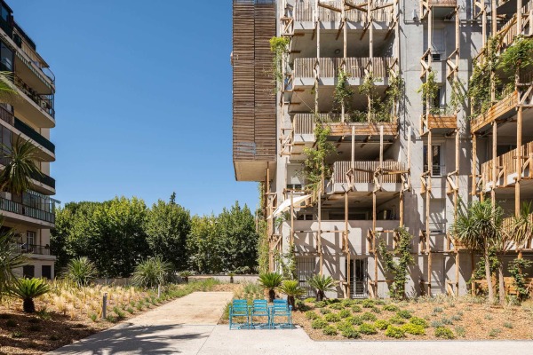 Wohnbauten in Nizza von Edouard Fran�ois