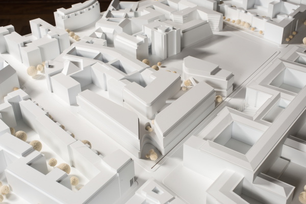 Teilnehmer: Zaha Hadid Architects (London) in Bewerbergemeinschaft mit pbr Planungsbüro Rohling AG und bbz Landschaftsarchitekten (Berlin)