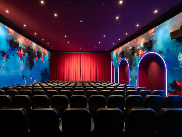 Umbau Kino Blauer Stern in Berlin (Architektur: Batek Architekten, Berlin)