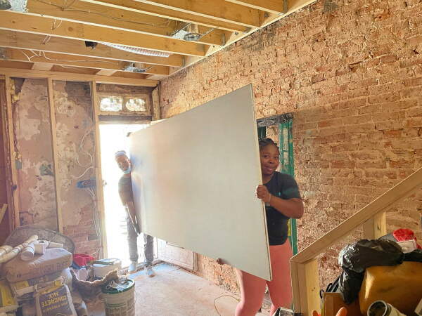 Kategorie Urban Development and Initiatives: Whole Block Outcomes - Rehabilitating Baltimore von der Initiative Black Women Build (Baltimore)