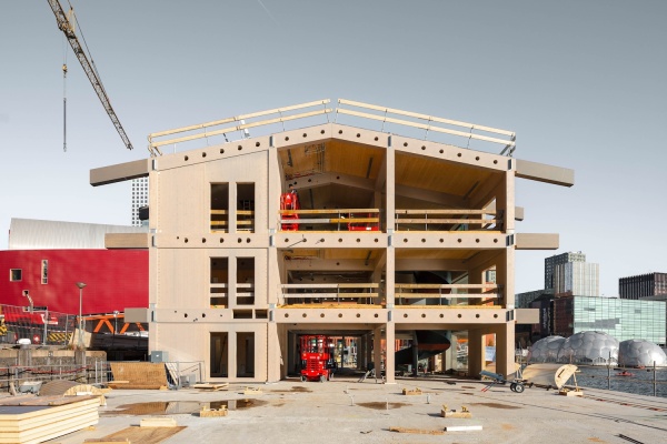 B�roschiff in Rotterdam von Powerhouse Company