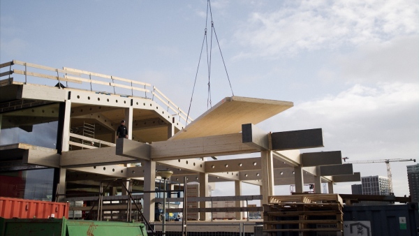 Broschiff in Rotterdam von Powerhouse Company