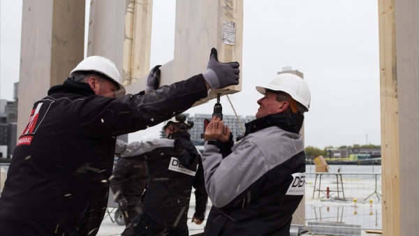 B�roschiff in Rotterdam von Powerhouse Company