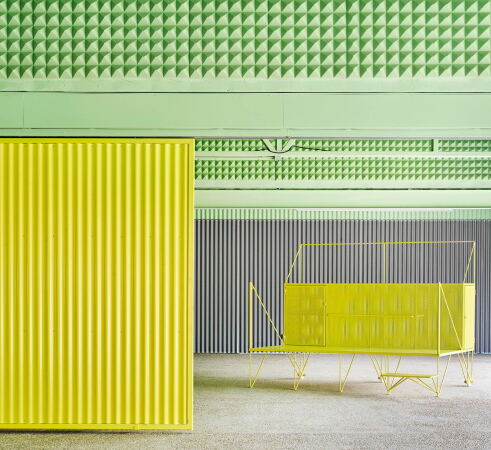 Hundeschule bei Madrid von Lys Villalba und EEEstudio