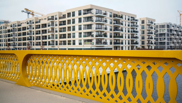 Fu- und Radwegbrcke von acme