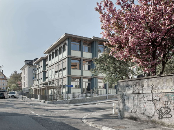 Kita und Tagesschule von nuak Architekten in Bern