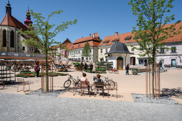 Shortlist: Market Square Ptuj von Arhitektura Kruec und Studio AKKA in Ptuj