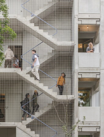 Auszeichnung: FAR frohn&rojas, Wohnregal  Wohn- und Arbeitsateliers, Berlin/Moabit, 2019