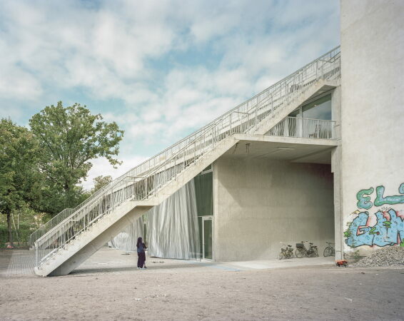 Sonderpreis: Brandlhuber+ Emde, Burlon/Muck Petzet Architekten, Terrassenhaus Berlin/Lobe Block  Atelier- und Ausstellungshaus, Berlin/Gesundbrunnen, 2018