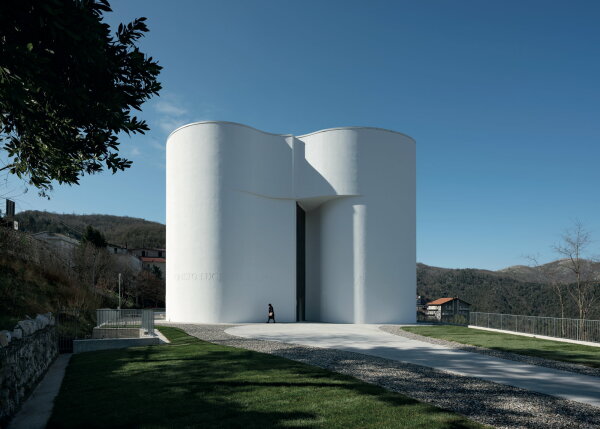 Kirche in Kalabrien von Mario Cucinella Architecs