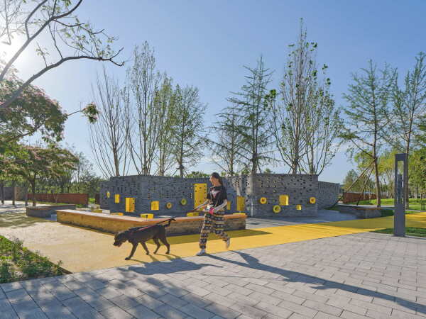 Crossboundaries in Songzhuang