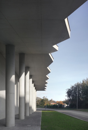 META und Van Bergen Kolpa Architecten in Flandern