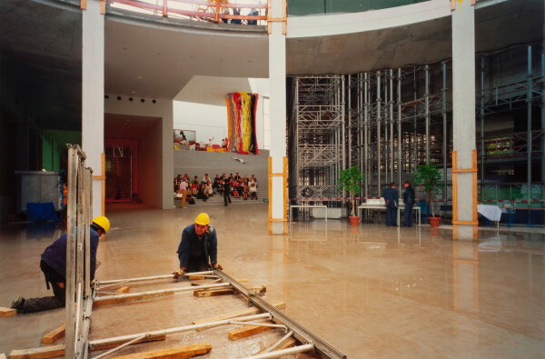 Jakub Moravek, Alexander Timtschenko, aus der Serie Pinakothek der Moderne 1997-2002, Rotunde 1997-2002