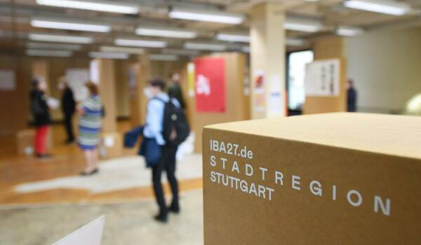 Ausstellungserffnung Gemeinsam wohnen! am 15. Juli 2021 im Areal des IBA27-Projekts Der neue Stckach der EnBW in Stuttgart
