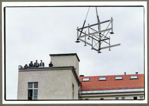 Montage Caf Bravo in den KW Berlin