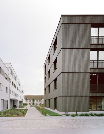 Achtfamilienhaus in Aalen von Kayser Architekten