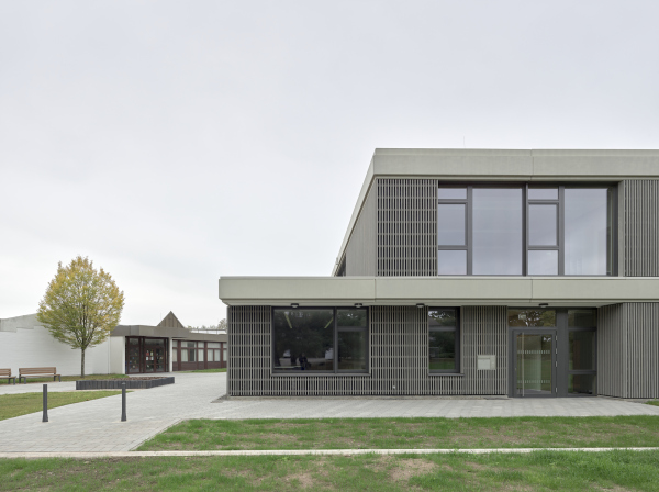 Grundschulerweiterung von ABMP Architekten