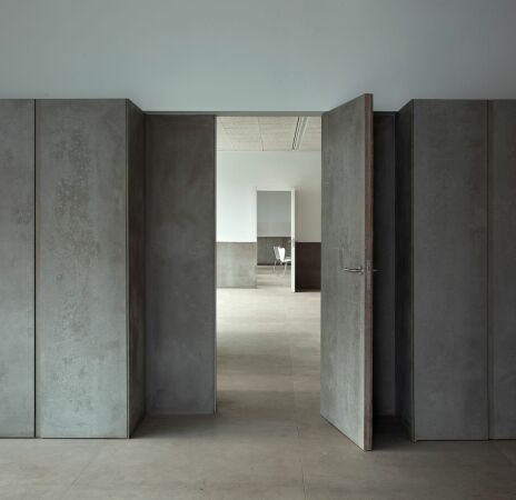 Fabrikerweiterung in Alicante von Estudio Alberto Burgos