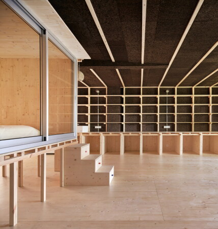 Umbau von TAKK in Madrid