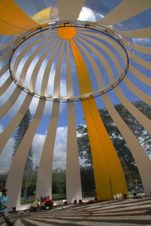 Theatersaal Une architecture en mouvement dessen Transformation Teil der Inszenierung war, So Paulo, 2010