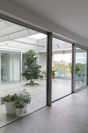 Einfamilienhaus mit Fitnessstudio in Alicante von Impepinable