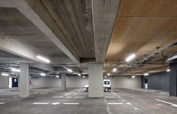 Eisenbahnbetriebszentrum von Scape Architecture bei Paris