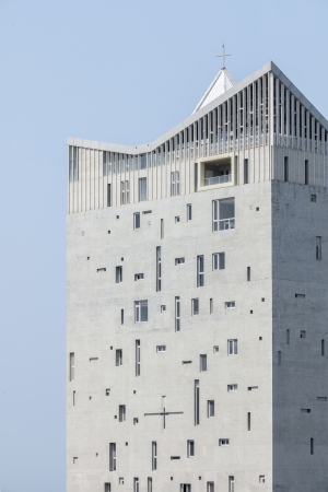 Kirche bei Taipeh von behet bondzio lin Architekten
