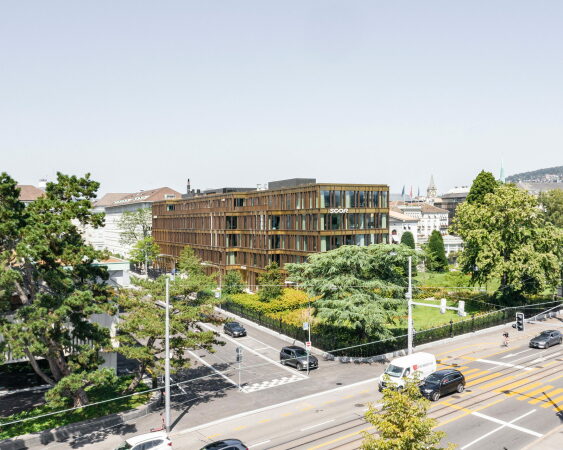 Gesch�ftshaus und Villenumbau von Gigon/Guyer