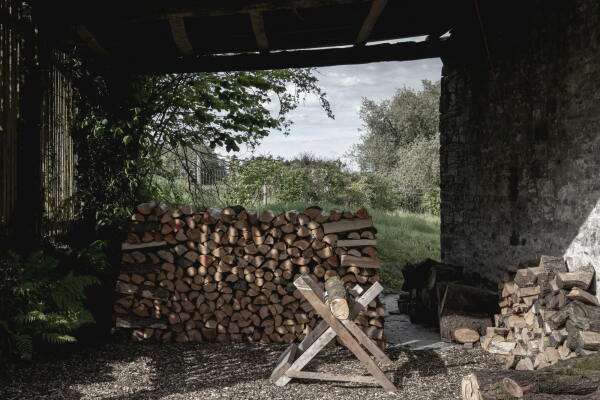 Sanierung und Neubau von Jones Architects in Wales