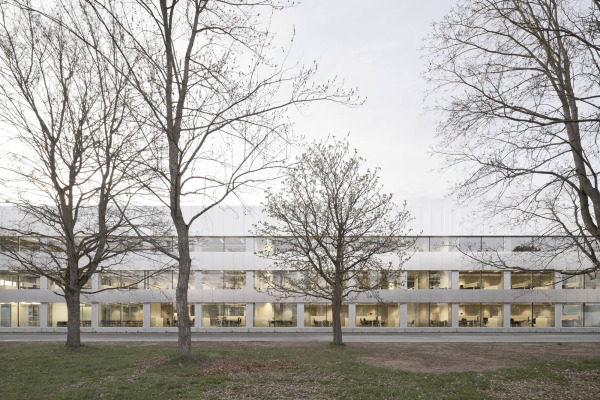 Verwaltungsgebude in Bayreuth von KBK Architekten
