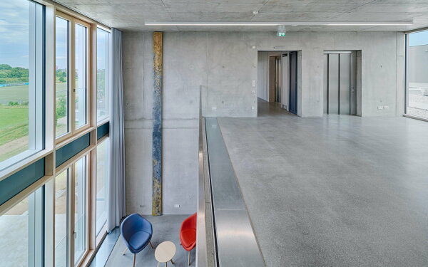 Deutscher Hochschulbaupreis 2022: Regionales Innovationszentrum fr Energietechnik der Hochschule Offenburg, Birk Heilmeyer und Frenzel Architekten