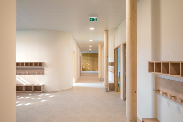 Schule in Coupvray bei Paris von archi5