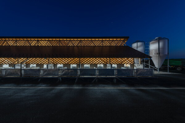 Schweinefarm in Kroatien von SKROZ architecture