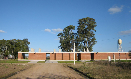 Brger-Pavillon in Uruguay fertig