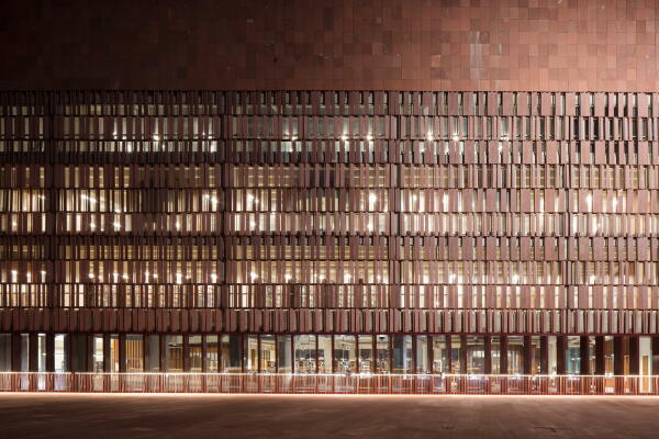 Lernzentrum von McCullough Mulvin Architects in Patiala