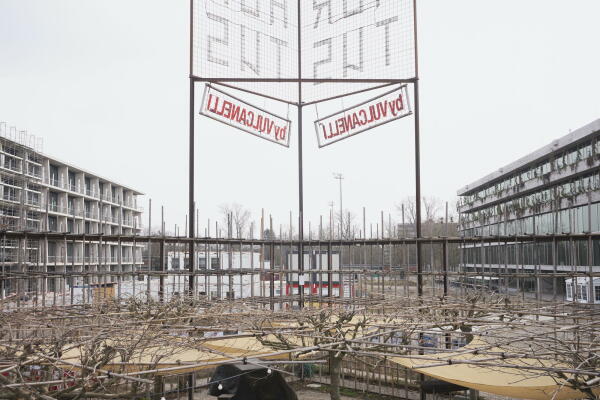 Das Forum Bachgraben in Allschwil verhandelt das Thema Stadt ist Landschaft!