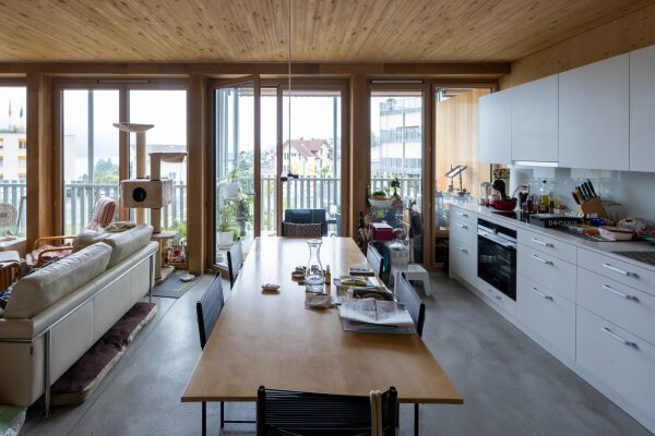 Wohnanlage in Weggis bei Luzern von HHF Architekten