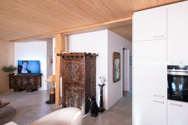 Wohnanlage in Weggis bei Luzern von HHF Architekten