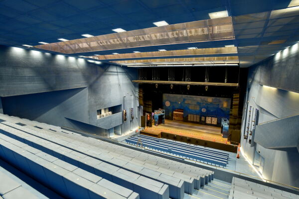 OMA stellen Theater in Taiwan fertig