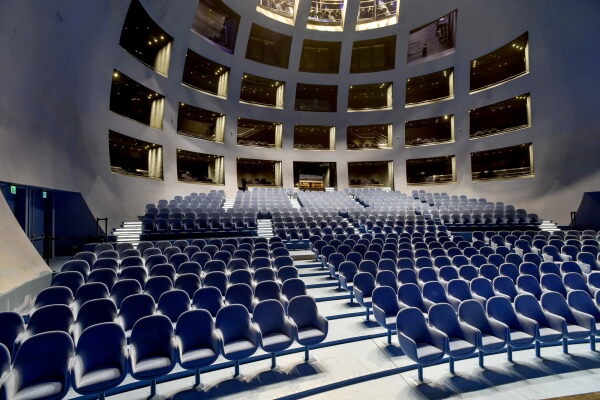OMA stellen Theater in Taiwan fertig