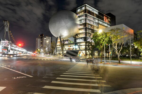OMA stellen Theater in Taiwan fertig