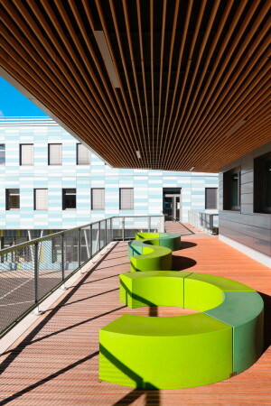 Schulbau in Gignac von Hellin-Sebbag Architectes