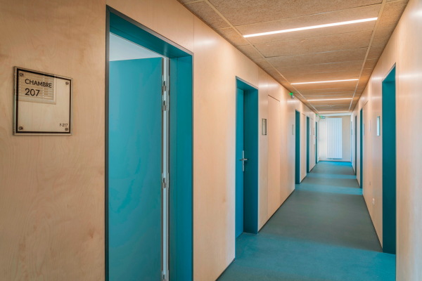 Schulbau in Gignac von Hellin-Sebbag Architectes