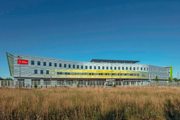 Schulbau in Gignac von Hellin-Sebbag Architectes