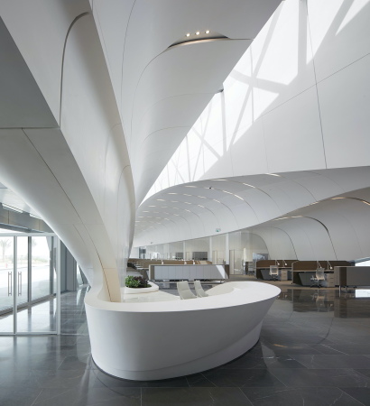 Firmenzentrale in Sharjah von Zaha Hadid Architects