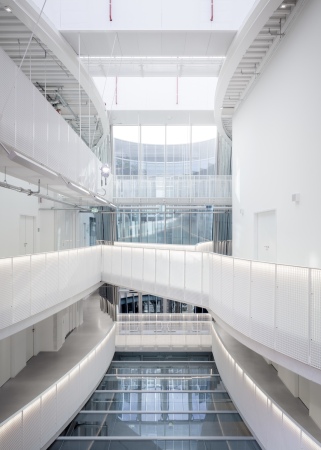 Hochschulerweiterung in Potsdam von me di um Architekten